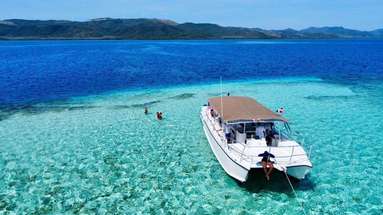 Blue Island Punta Rucia Hotel ภายนอก รูปภาพ