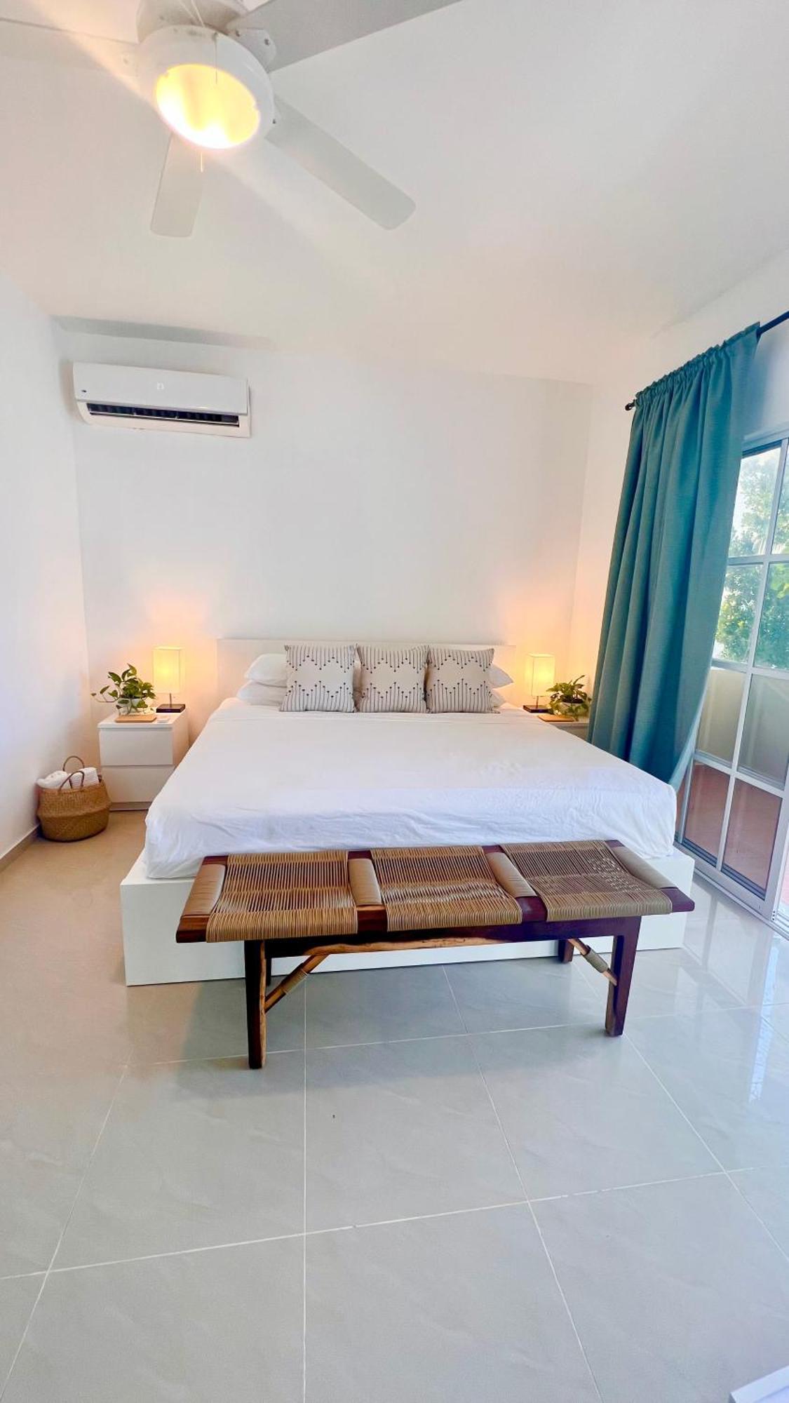 Blue Island Punta Rucia Hotel ภายนอก รูปภาพ